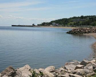 Motel et Chalets Bo-Fleuve Evangeline - Saint-Siméon