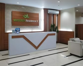 iRoom Margonda Residence 345 - Depok - Рецепція