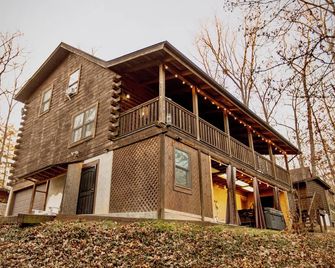 Hottub, Gym, Theater, Petfriendly, 8min - Mount Jackson - Edificio