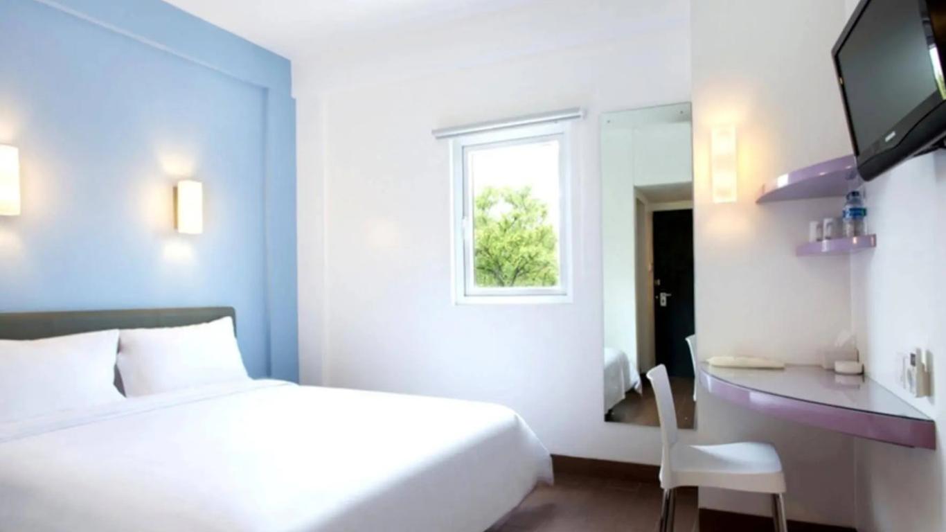 Amaris Hotel Sriwedari Solo