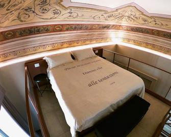 Palazzo sul Corso-Charming Appartaments - Brindisi - Slaapkamer