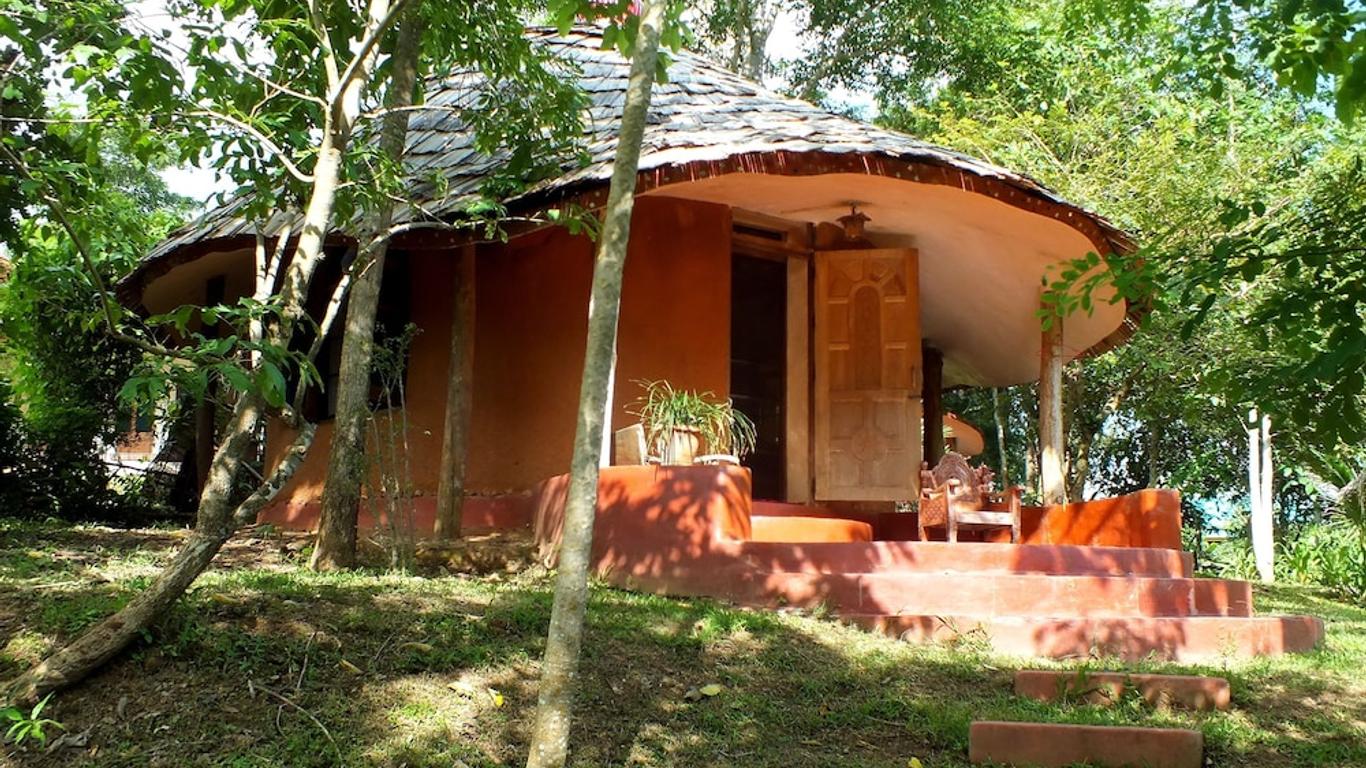 Chiang Dao Roundhouses