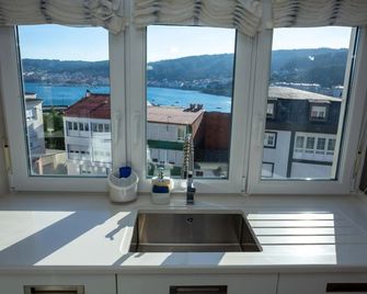 Piso Angueira - Cee - Balkón