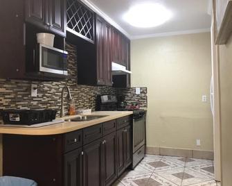 Jerry's Motel - Oakdale - Keuken
