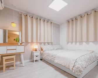 Seeu House Hongdae - Soul - Makuuhuone