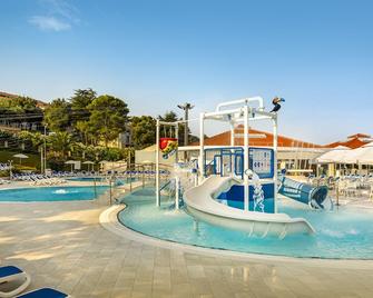 Maistra Select Riva Apartments - Vrsar - Pool