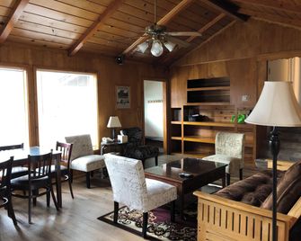 Bay Meadows Resort - Big Bear Lake - Sala de estar