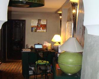 Riad Menthe Et Citron - Meknes - Front desk