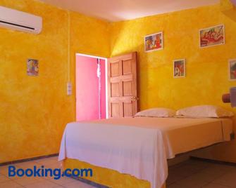 Sunset Hill Lodge - Vaitape - Bedroom