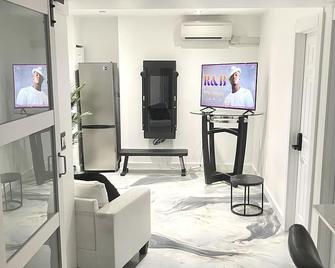Modern Cozy Apartment - Near American Dream Theme Park & Nyc - Belleville - Sala de estar
