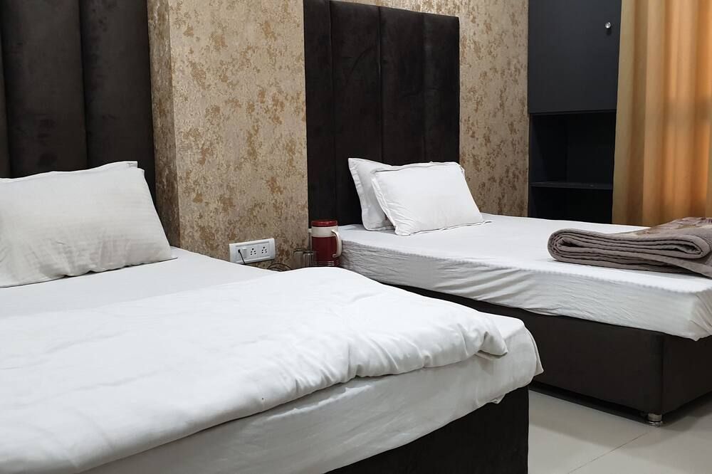 هوتل بارك - اندور - غرفة نوم