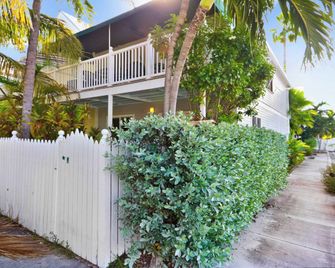 Beach House Condo by AvantStay Communal Pool Gated Community Great Location Month Long Stays - Cayo Hueso