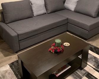 Cozy Clean 2nd Floor Condo In Conway!!! - Conway - Stue