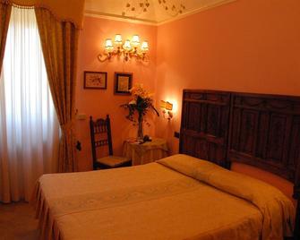 Hotel Villa Palocla - Sciacca - Schlafzimmer