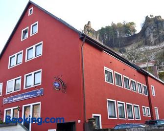 Pottensteiner Stuben Pension Gasthof - Pottenstein - Building