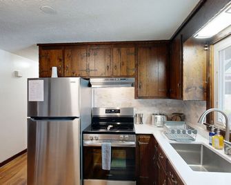 Webster Lake - One Home -Two Apartments - Webster - Kitchen