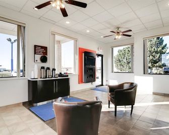 Motel 6-Colby, Ks - Colby - Sala de estar