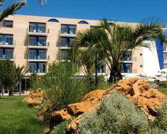 Roses Hotel - Roseto degli Abruzzi - Gebäude