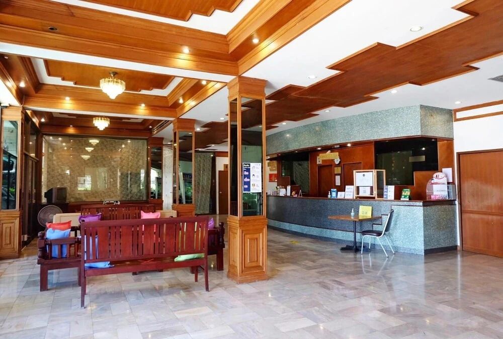 U-Thong Hotel - פיצאנולוק - לובי