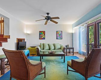 Bahia Pez Vela -1 Minute Walk to Secluded Beach, Ocean View and Infinity Pools! - Ocotal - Sala de estar