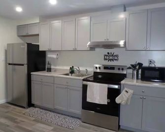 Your Cozy Home Near Nyc-2br/1ba - Paterson - Cocina