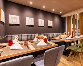 Best Western Plus Parkhotel Maximilian Ottobeuren - Ottobeuren - Restaurant