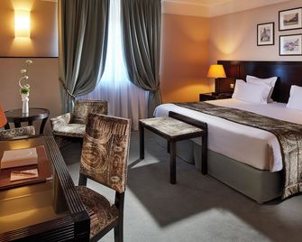 Hôtel Régent Contades - סטרסבור - חדר שינה