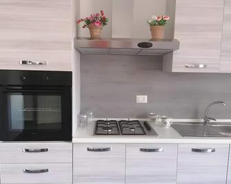 Casa vacanze Lu rizzaru - Nardò - Kitchen