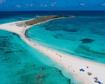 โพซาดา อาควาริโอ - อิสลา โลส โรเกส - ชายหาด