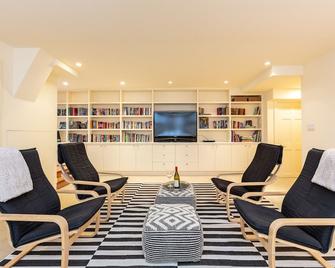 Urban Chic in Lower Pacific Heights - سان فرانسسكو - غرفة معيشة