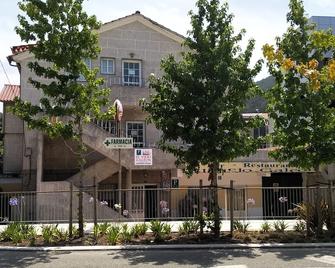 Hostal El Viejo Galeón - Baiona - Edificio