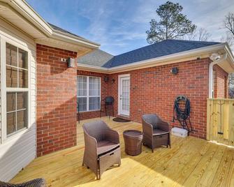 Gorgeous Evans Retreat 14 Mi to Augusta! - Evans - Patio