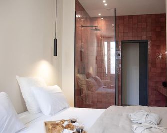 Mouchki - Marseille - Chambre
