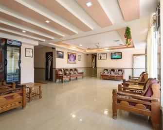 Hotel Sai Shraddha - Shirdi - Lobby