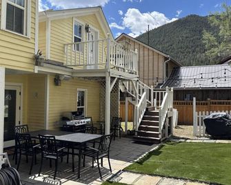Charming Downtown Apartment in Victorian - Georgetown