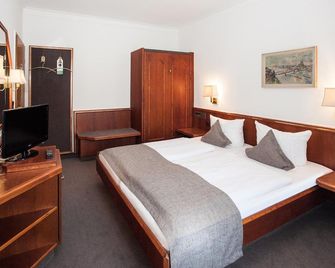 Trip Inn Klee am Park Wiesbaden - Wiesbaden - Habitación