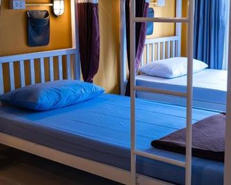 Krabi Freedom Hostel and Bar - Ao Nang