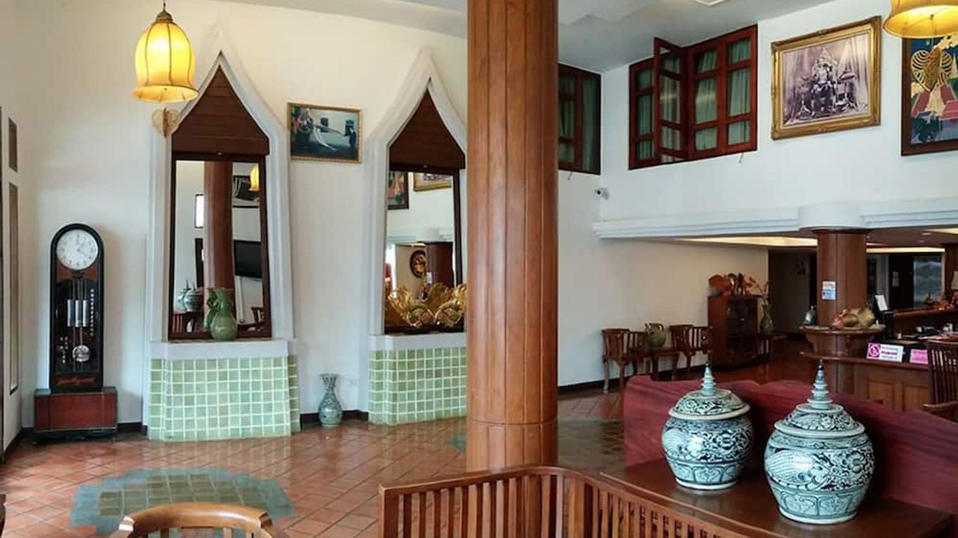 โรงแรมสวรรคบุรี บูติก