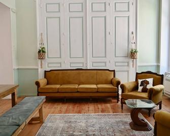 Baloo Hostel - Athens - Living room