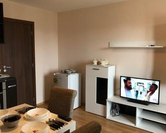 Palace De Luxe - Apartments - Pomorie - Living room