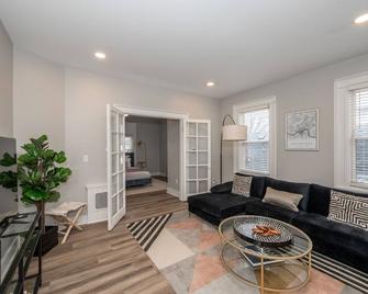 The Luxe Spot 2 - Covington - Living room