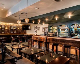 AHORN Waldhotel Altenberg - Altenberg - Бар