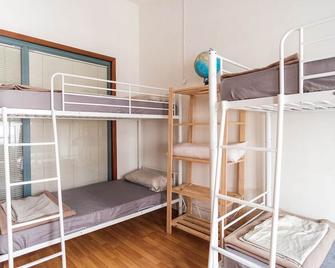 Wanderlust Hostel - Santa Cruz de Tenerife - Bedroom