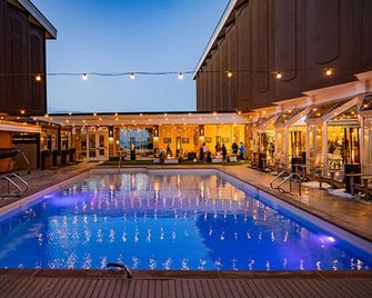 Delamar Traverse City - Traverse City - Pool