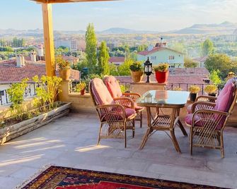 Avanos Suites - Avanos - Parveke