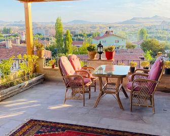 Avanos Suites - Avanos - Balcón