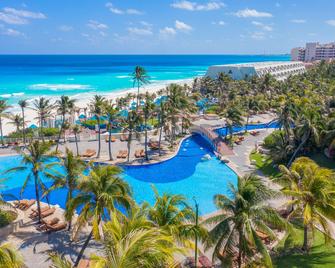 The Pyramid at Grand Oasis - Cancún - Zwembad