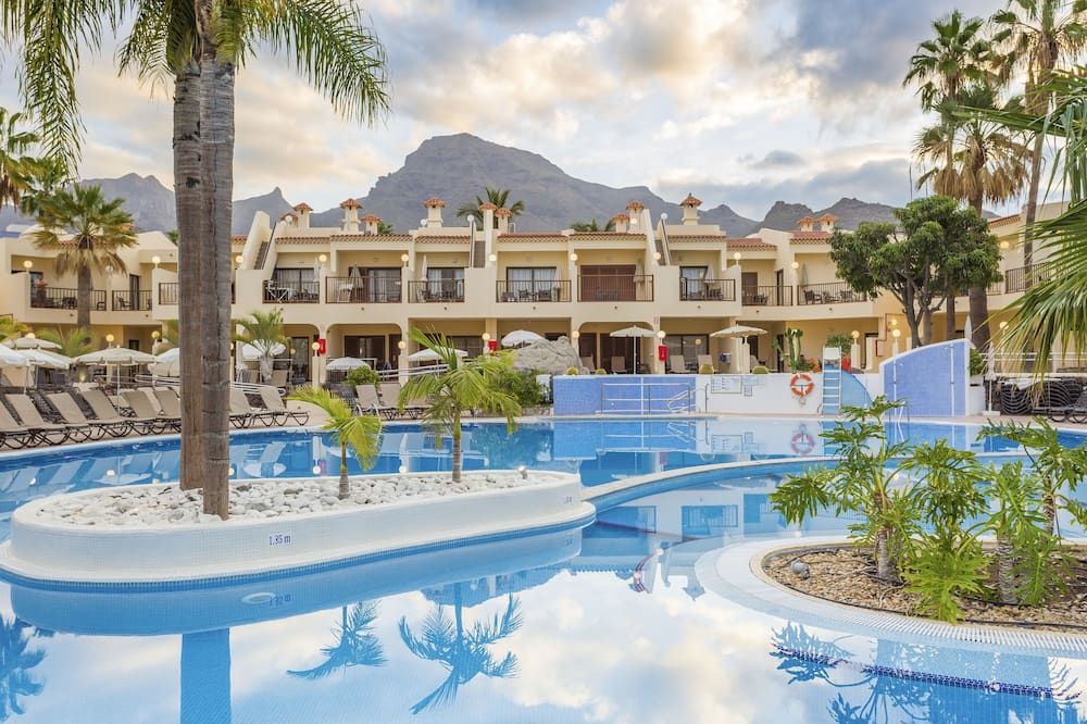 رويال صن سيت بيتش كلوب - اديجي - حوض السباحة