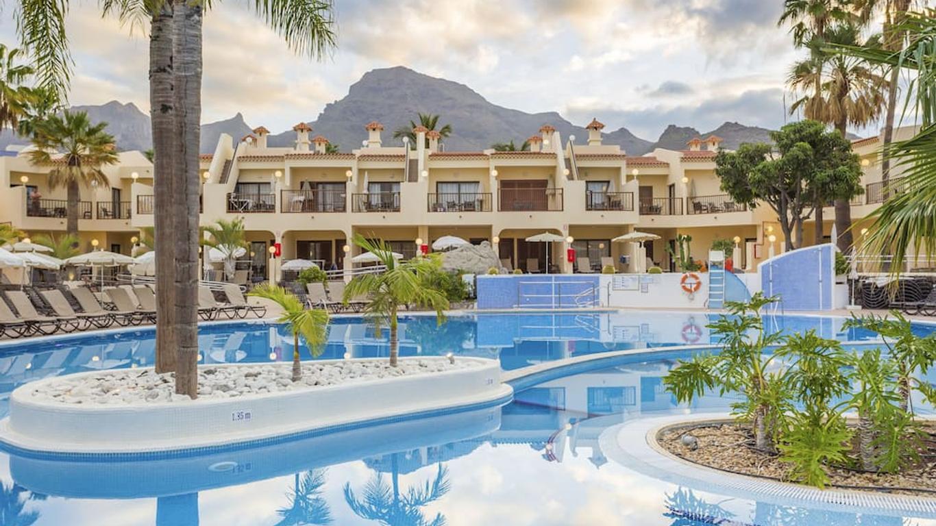 Royal Sunset Beach Club