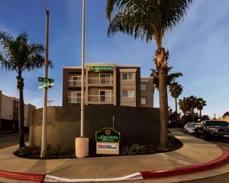 La Quinta Inn & Suites by Wyndham San Diego Mission Bay - סן דייגו - בניין